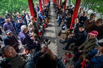 《都市边缘》