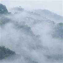 云雾山村