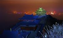 夜色阑珊