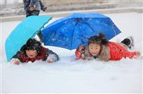 雪中女孩