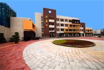 《渔村小学》