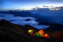 夜营牛背山