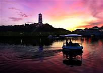 荡漾夕照图