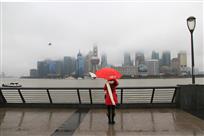 明珠雨雾中