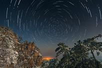 松石转星空