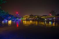 河边夜色