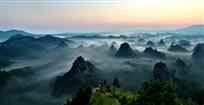 万佛山晨雾