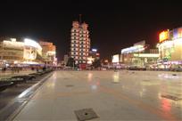 《郑州二七广场》