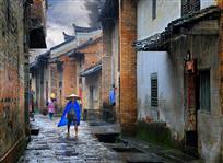 雨中匆匆