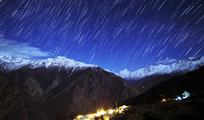 雪山星雨