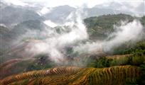 雨后山村