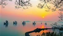 夕照渔乡