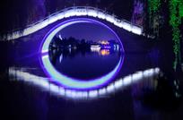 版桥夜画