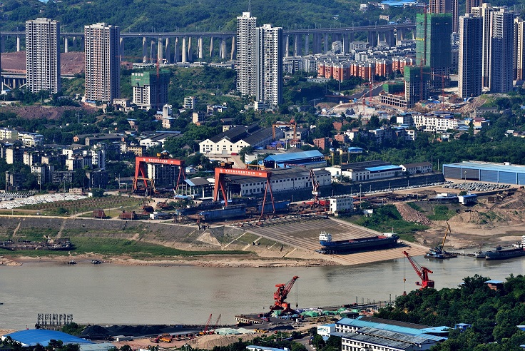 上一页 下一页 作品名称 发展中的重庆东风造船厂 作品描述 位于