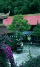 竹山映古寺