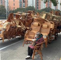 自编自销