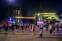 【夜幕下的坝坝舞】