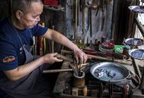 【青神手工做秤人】
