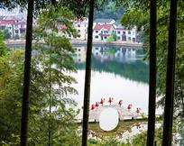 山村走马