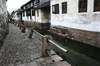 《水乡护栏》