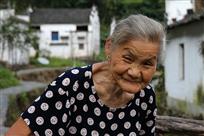 竹乡女寿星