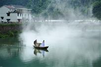纵情山水间