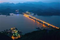 虹桥连远山