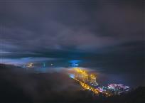 夜雾流銮