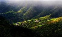 美丽山村