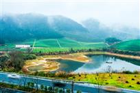 《山明水秀》