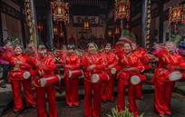 《新春乐》