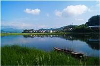 青山碧水间