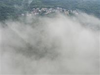 云间山居
