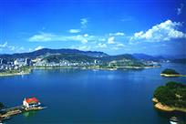 湖光山色