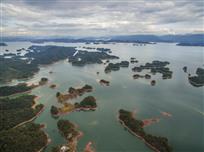 水天相映千岛湖