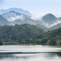 山湖