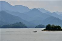山水之间