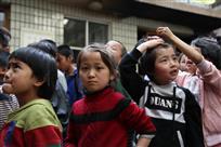 城市角落的少数民族孩子