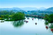 荡漾月亮湾
