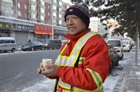 一杯清茶少&nbsp;但能暖人心