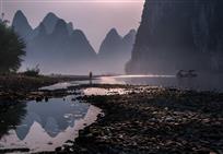 轻舟已过万重山