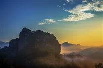 凤吻东西岩