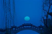 月上柳梢
