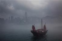 春霧漫維港