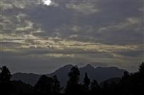 山雨欲来