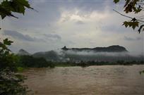 《跃动的山村》