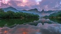 七彩河山