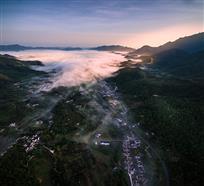 祥云涌九华