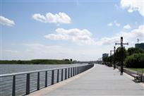 水色一天滴水湖