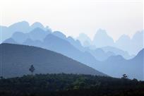 远眺狼牙山